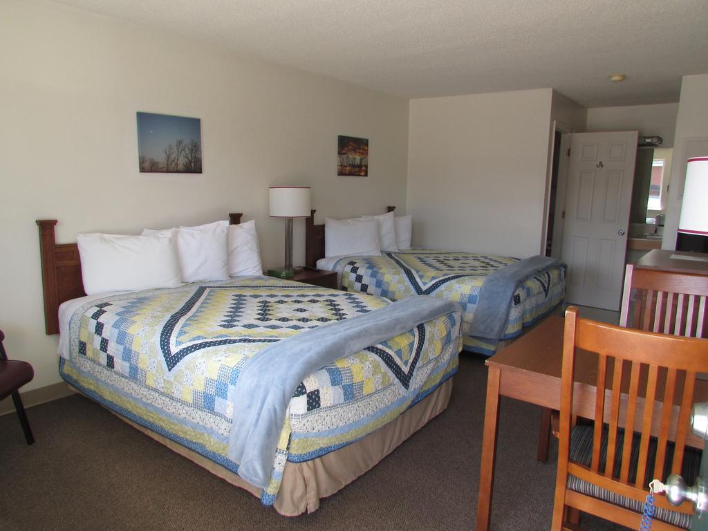 Douglas Inn & Suites, Blue Ridge, Ga Exteriör bild