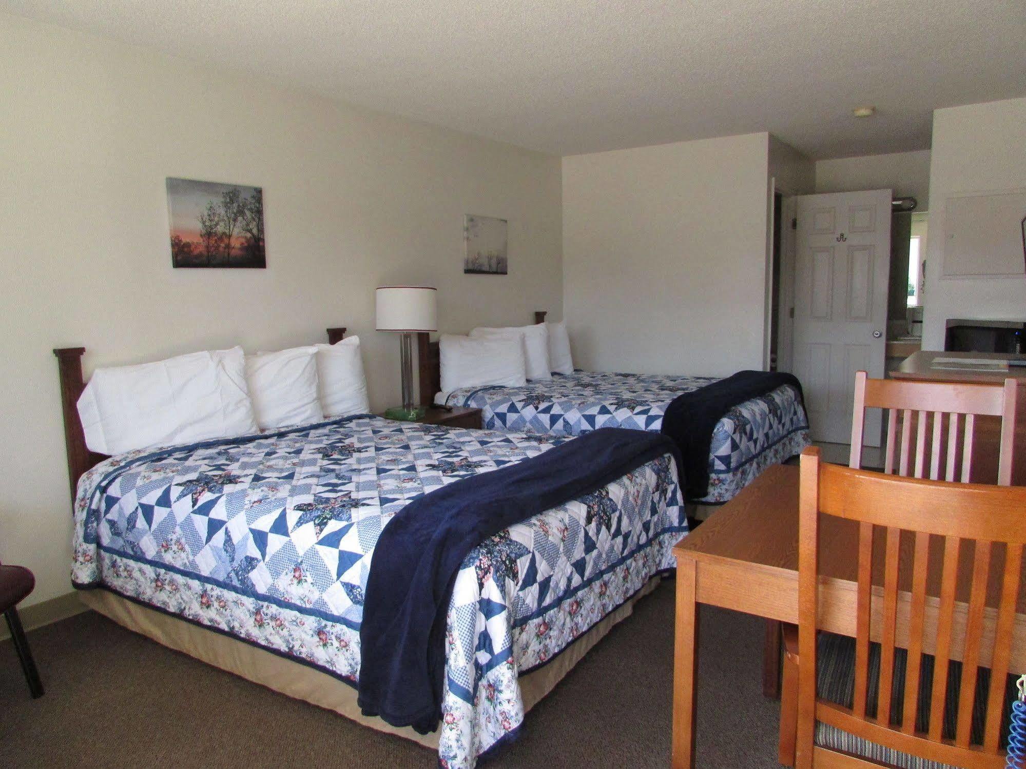 Douglas Inn & Suites, Blue Ridge, Ga Exteriör bild