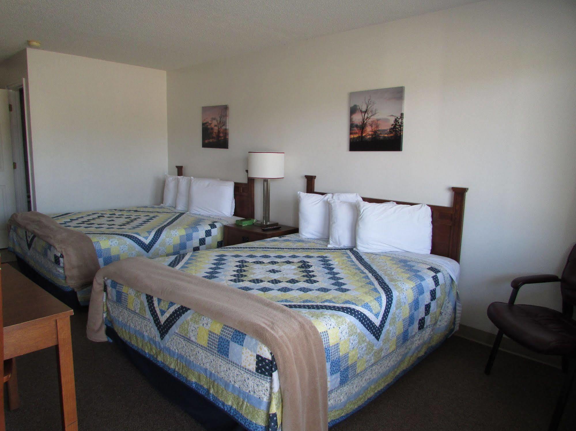 Douglas Inn & Suites, Blue Ridge, Ga Exteriör bild