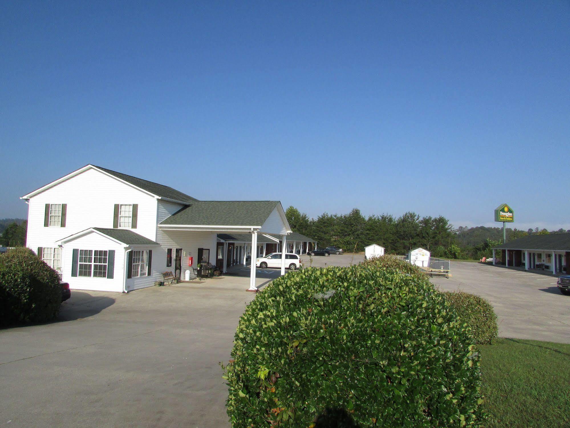 Douglas Inn & Suites, Blue Ridge, Ga Exteriör bild